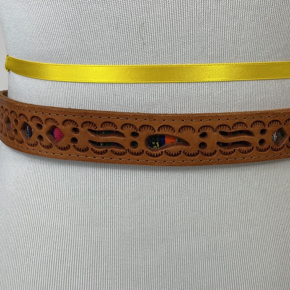 VINTAGE ETHNIC Leather belt , Size 30 - Picture 7 of 8
